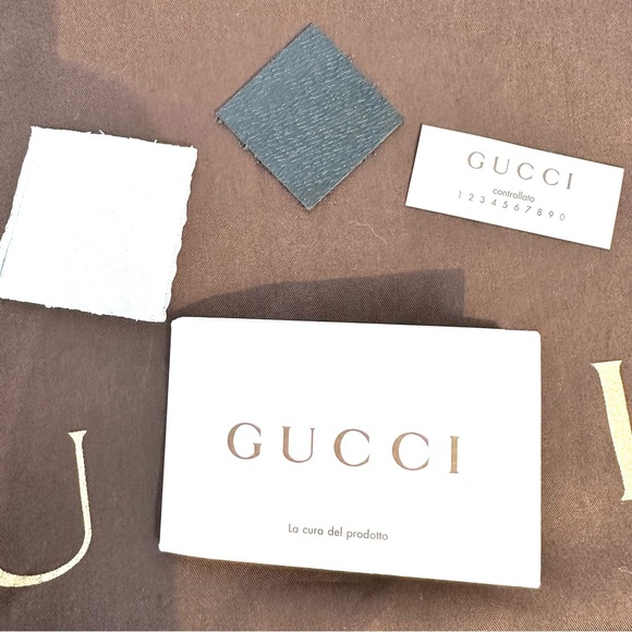 GUCCI black leather Bullet bag large top handle. PERFECT CONDITION. Barely used. - Picture 8 of 13